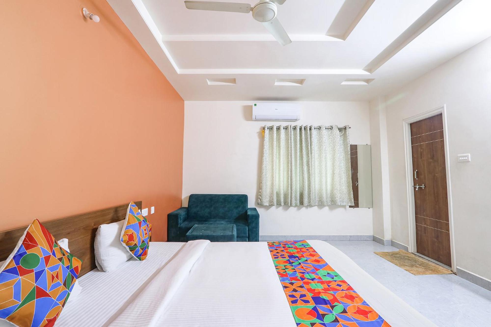 Fabhotel Golden Hitech - Nr Hitech City Hyderabad Exterior photo